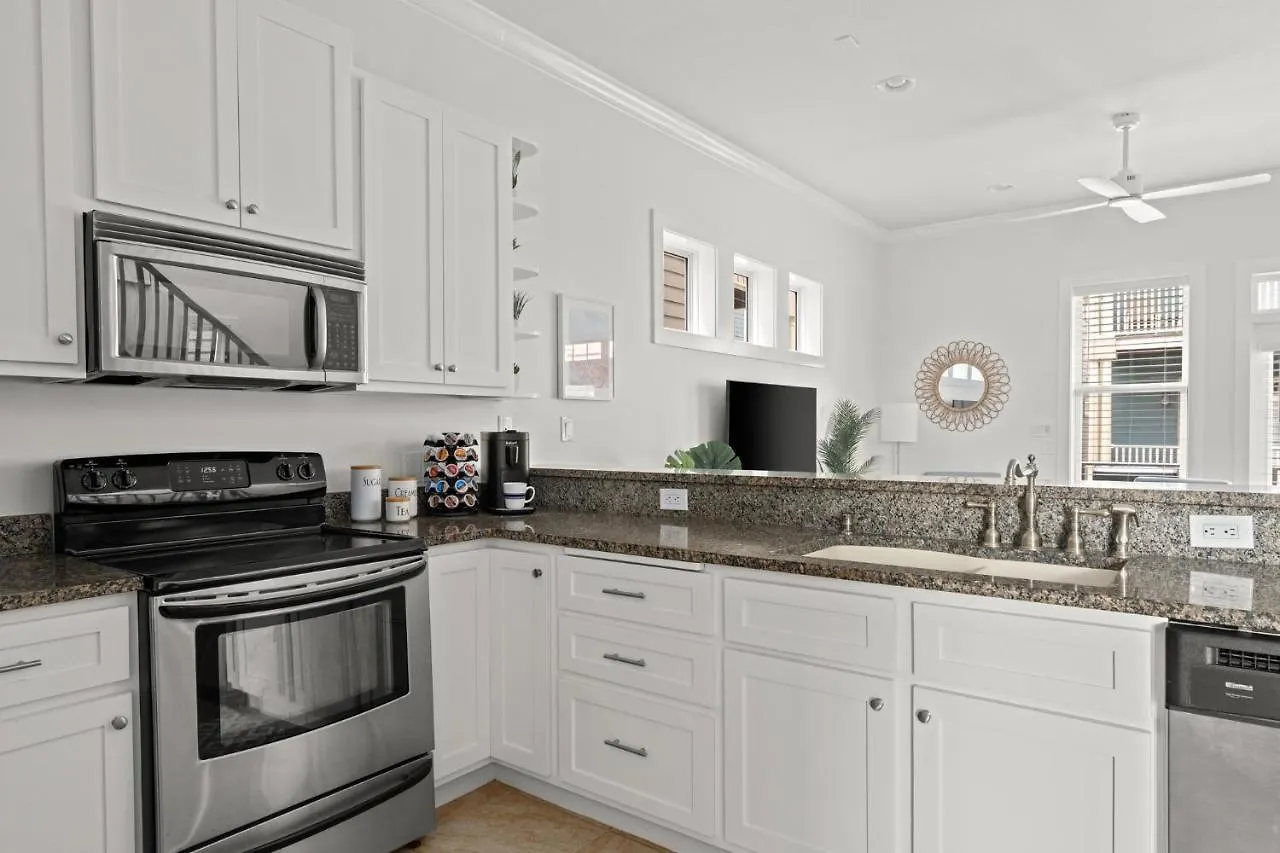Crescent Moon Palace - A Luxury Home With Pool, Parking, Just Steps To The Beach Panama City Beach 0*,  United States